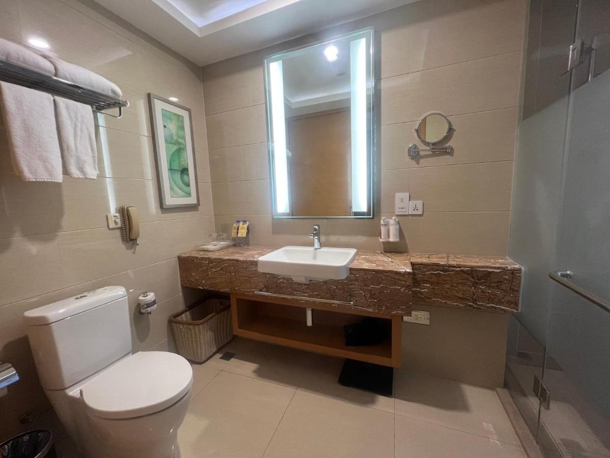 Holiday Inn Panjin Aqua City By Ihg Exterior photo